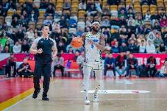 北京與廣廈進(jìn)程相似皆八進(jìn)四曾失利 但半決賽3-0橫掃對(duì)手