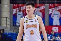 媒體人：山西專(zhuān)注細(xì)節(jié) 強(qiáng)化防守與大動(dòng)作激怒對(duì)手并非正道