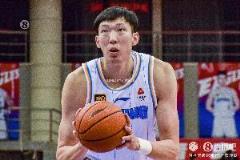 付政浩：周琦撐起廣廈，中鋒位置短板難匹配其表現