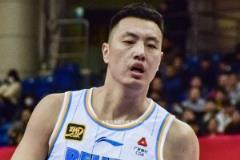 翟曉川：胡金秋在要位時知道自己尺寸不對但無能為力