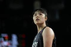 李月汝憑借表現從訓練營合同轉正正式合同