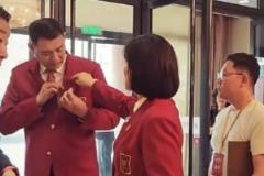 李昕：與鞏曉彬彼此惺惺相惜，一個巴掌肯定拍不響