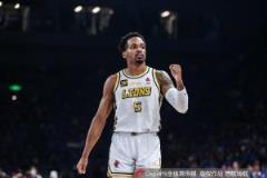 廣廈憑借凈勝分優(yōu)勢逆轉(zhuǎn)險勝闖入亞冠淘汰賽