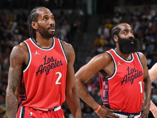 NBA三方交易落地：快船送鮑威爾換科林斯，再追保羅與比爾