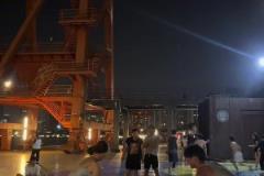 內馬爾越來越硬了！內馬爾和對方球員發生沖突，雙方火力全開！