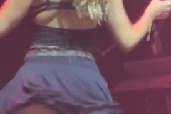 御姐氣質火爆身材！18歲亞馬爾新歡說唱歌手妮科爾！