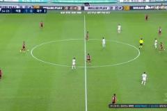 門將直接跪了！K聯賽驚現半場超遠吊射破門