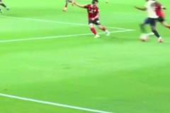 巴薩兩翼齊飛如果新賽季拉什福德和亞馬爾能左右兩邊反復沖擊