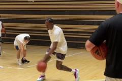 杰威運球水平尚且如此，亞歷山大就不敢想了