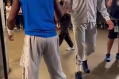 當我和兄弟壓軸出場時 ...