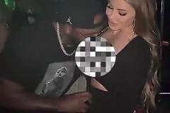 如今已分手！喬丹兒子此前給皮蓬前妻過生日，不停地親吻她胸部！