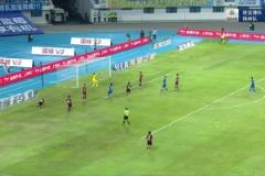 情緒崩潰！蘇超蘇州門將紀振勇超巨失誤后被換下徑直走回更衣室