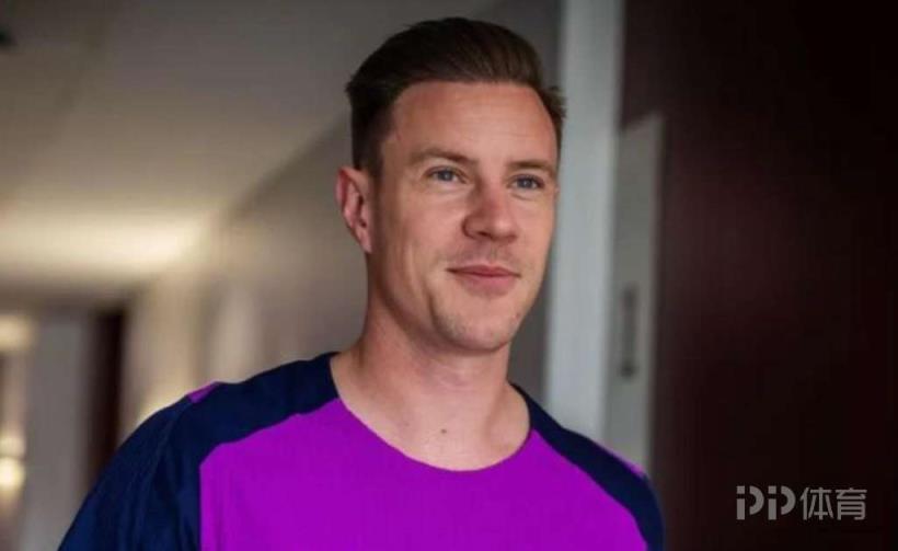 記者：特獅手術(shù)全程與巴薩無(wú)關(guān) 這是公開(kāi)的對(duì)抗