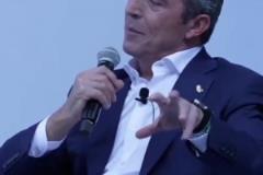 費(fèi)內(nèi)巴切主席談解雇穆帥：他的戰(zhàn)術(shù)太注重防守，無法讓球隊進(jìn)步