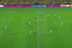 兩黃變一紅！億元先生凱塞多踩到岡薩雷斯被罰下，雙方十人作戰(zhàn)！