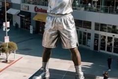 偶像魅力！大馬丁頂走近高呼他名字的厄瓜多爾球迷