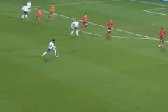 世界波達人！恩瓦內里在英格蘭U21比賽上演精彩兜射破門