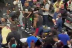 球迷還是喜歡他的！熱火現(xiàn)場播放致敬巴特勒視頻，全場觀眾歡呼