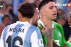 德保羅和拉菲尼亞爭執(zhí)現(xiàn)場，雙方互不相讓！