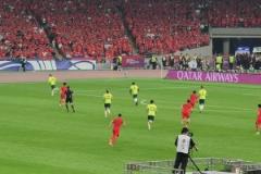 塞鳥除了一腳射正被撲，這平穩絲滑的傳球也是讓球迷直呼牛逼