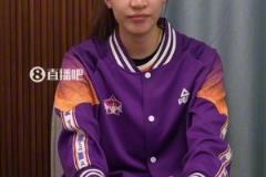 悄悄話不讓外人聽！獨行俠曾經的助教莫斯利賽后寄語東契奇