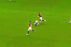 完美六邊形戰(zhàn)士！23歲的C羅沖擊力真是太勁爆了！