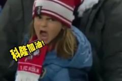 策反成功！培養球迷一定要從小娃娃抓起啊！