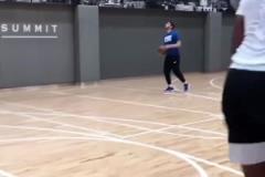 降維打擊！巔峰哈登的進攻套路真是賞心悅目啊！