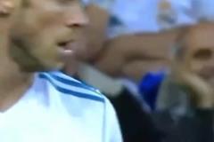 這解圍觀賞性真高！博阿滕：我人可以進球門，球不許進！