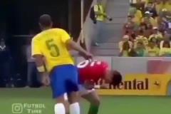 惡漢對(duì)決！當(dāng)佩佩遇到梅洛