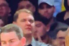 湖人“名宿”，老詹前隊友莫茲戈夫也到現場看球了