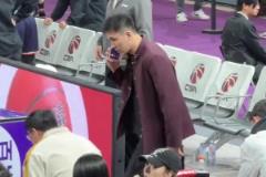 倫哥， 看見(jiàn)你健康開(kāi)心就好了...