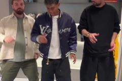 亞馬爾教皮克跳舞，皮克叔叔跟不上年輕人的舞步啊