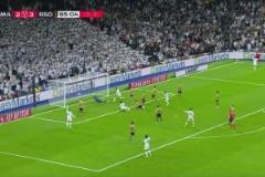 皇馬總比分3-3扳平！維尼修斯助攻雙響，貝林厄姆包抄破門