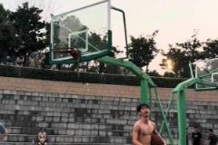 楊毅：一場比賽展現(xiàn)了最真實的約基奇和最真實的威少