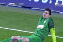 對面門將：誰說他禁區外沒有威脅的？