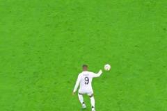 姆巴佩轉身那一刻，騙過了全世界