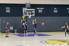 顫抖吧！克萊伯已經(jīng)參加投籃訓(xùn)練 完全體湖人要來了