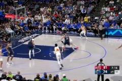 這就是超巨！濃眉無(wú)解單打跳投+禁區(qū)連續(xù)大帽徹底統(tǒng)治攻防