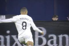 總有人能站出來！皇馬球迷：我們，永遠不缺關鍵先生！