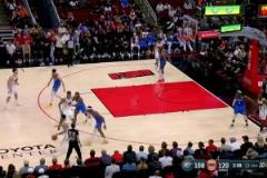 幾乎殺死比賽！申京夢幻腳步轉身甩開切特單臂重扣，隨后激情怒吼