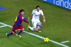 阿根廷正副球王之間的對決？梅西單挑迪馬利亞，來看看誰更勝一籌