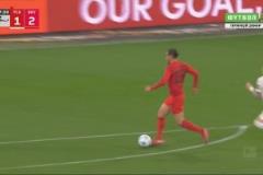 錯失絕佳良機！薩內半場超級單刀打門沒有打進！