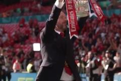 滕哈赫時代！這一年沒人能相信，曼聯能擊敗曼城奪得足總杯冠軍！