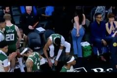 字母哥錯過了什么？系鞋帶的時候身旁一位身材炸裂的女生路過