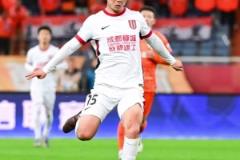 徐正源手中多了一張底牌，那就是找到了嚴(yán)鼎皓的使用說明書