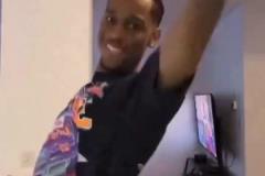 亞歷山大：早知道自己以后會成為MVP，就不跳這么傻的舞了