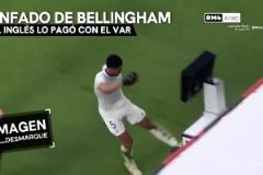 不甘心啊！不敵瓦倫后，離場時(shí)貝林厄姆怒踢VAR監(jiān)視器