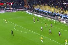 真強(qiáng)啊！塔利斯卡禁區(qū)外凌空落葉斬破門(mén)，費(fèi)內(nèi)巴切4-1特拉布宗