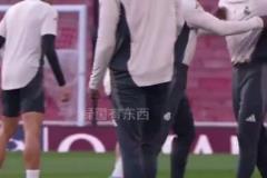 15冠底蘊！皇馬眾將在酋長球場踩場訓練嬉笑打鬧，似乎毫無壓力